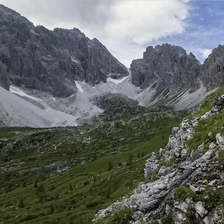 Una Finestra Sulle Dolomiti Apartman *